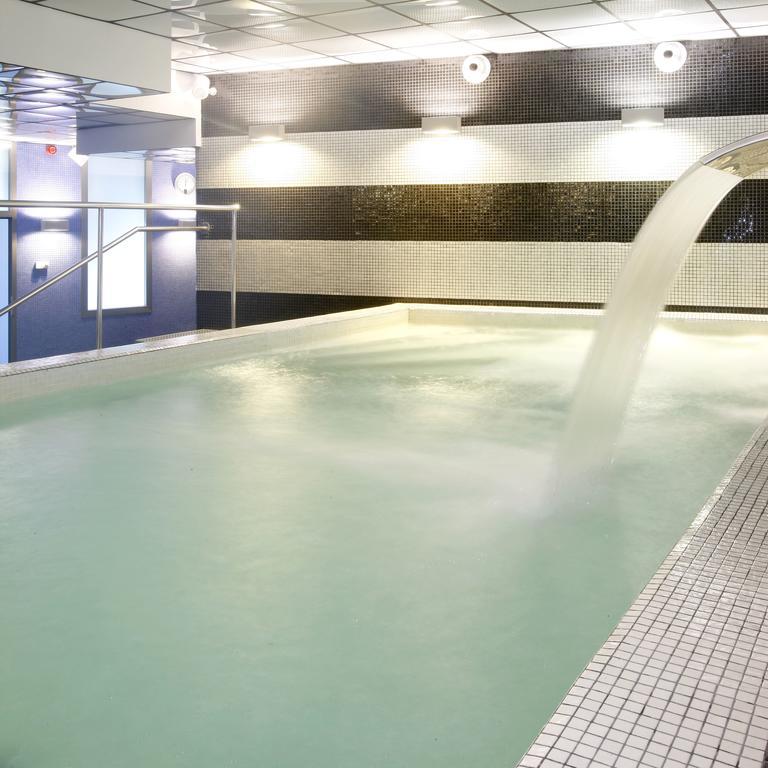 Apartamentos Spa Cueto กังกัส เด โอนิส ภายนอก รูปภาพ