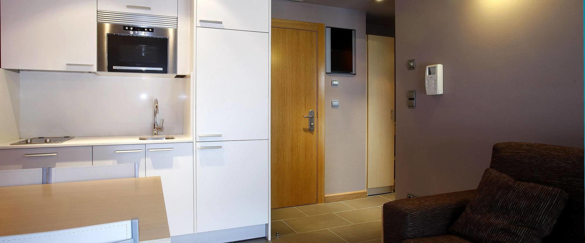 Apartamentos Spa Cueto กังกัส เด โอนิส ภายนอก รูปภาพ